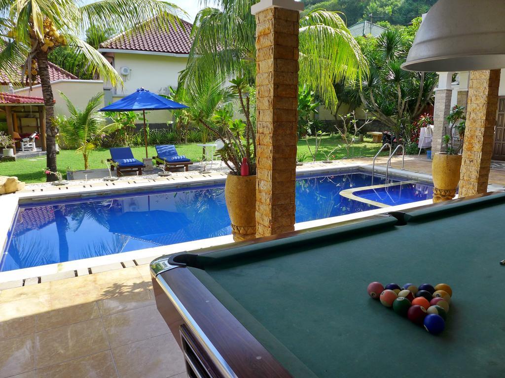 Villa Stella Garden Senggigi Bagian luar foto