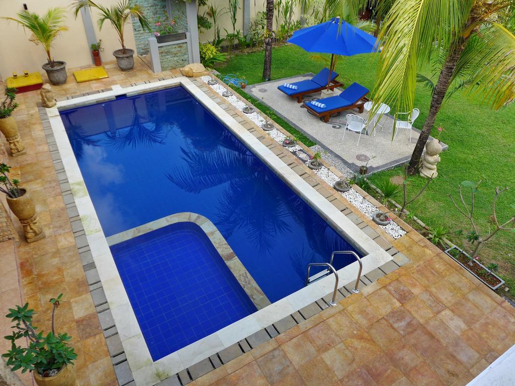 Villa Stella Garden Senggigi Bagian luar foto