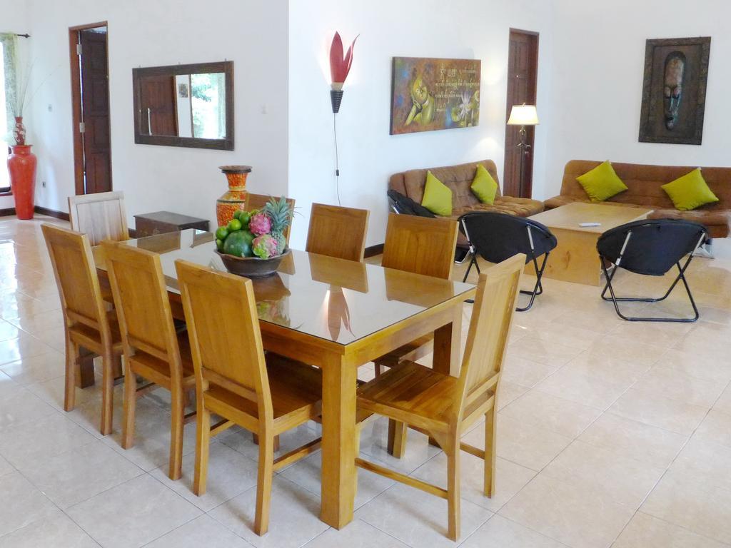 Villa Stella Garden Senggigi Bagian luar foto